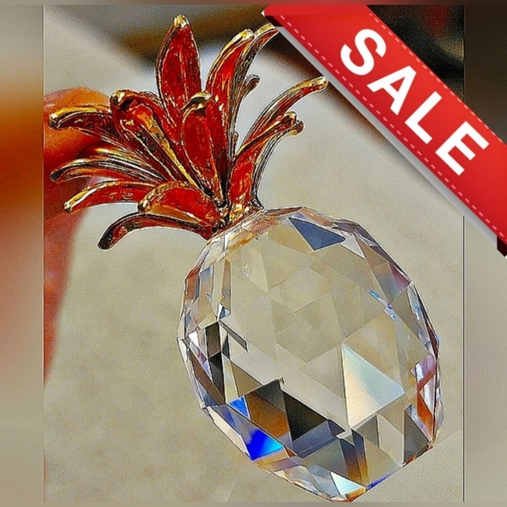 #GW Crystal 2.25" Pineapple Figurine with Golden Leaves Excellent Cond. #NWOT
